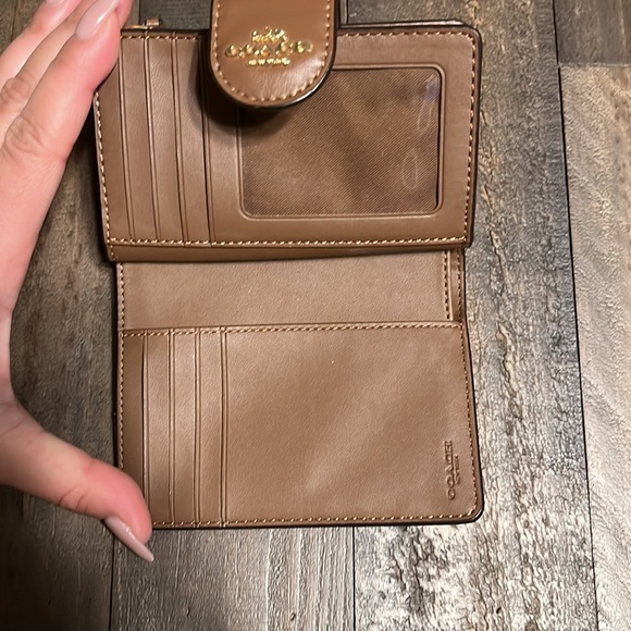 Brand new without box - Picture 4 of 4